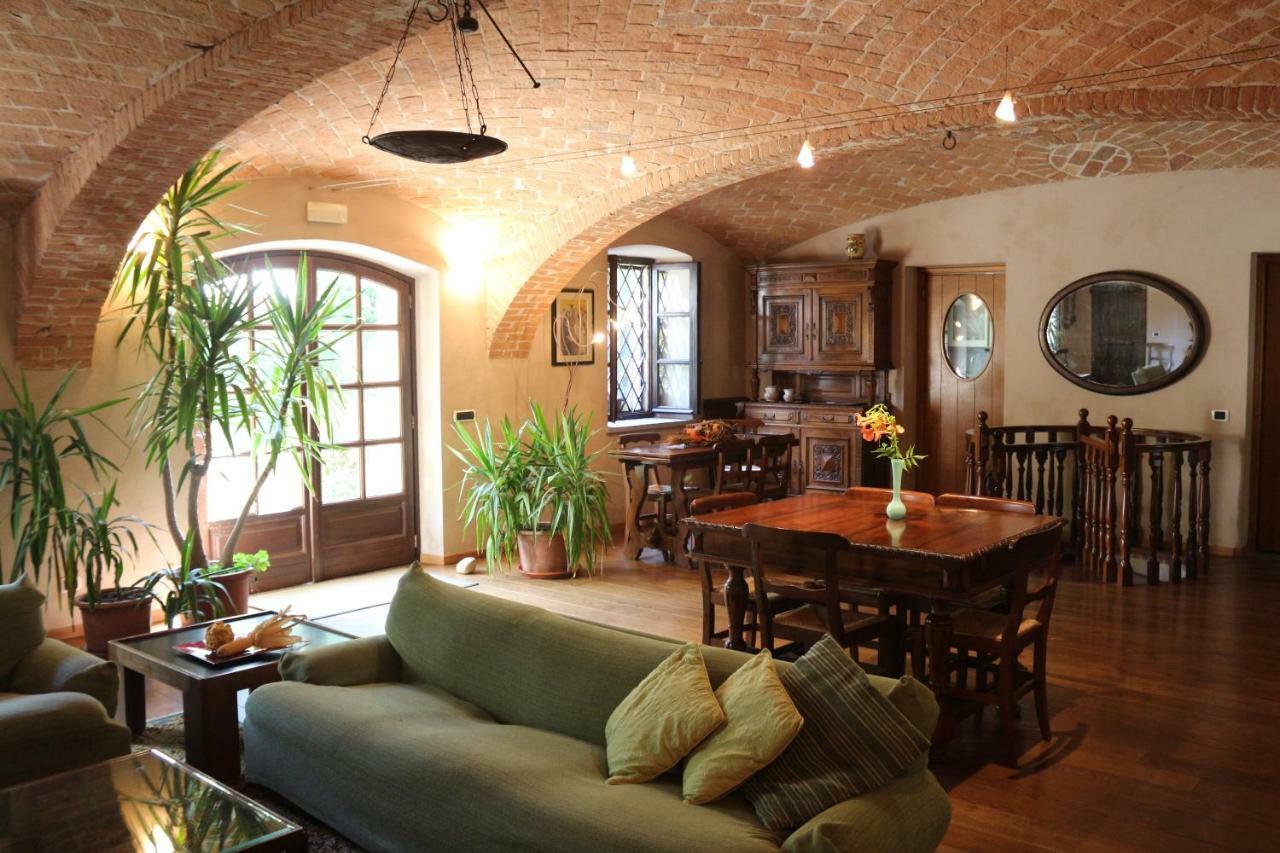 Magliano Alfieri Locanda Del Molino Vecchio מראה חיצוני תמונה