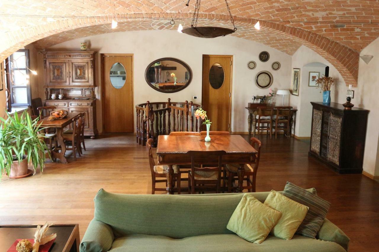 Magliano Alfieri Locanda Del Molino Vecchio מראה חיצוני תמונה
